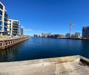 Water view, Balconies and 3 bedrooms - Photo 3