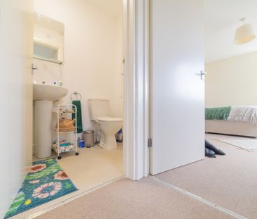 Connaught Road, Roath - Photo 6