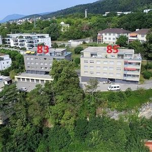 Appartement de 3.5 pièces avec vue sur le lac de Neuchâtel - Photo 2
