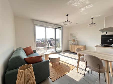 Location Appartement 1 pièce 27m² ST MAUR DES FOSSES 94210 - Photo 2