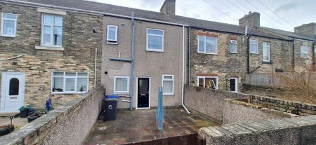 2 bedroom terraced house to rent - Photo 4