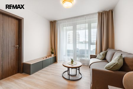 Pronájem bytu 2+kk v družstevním vlastnictví 42 m², Praha 9 - Vysočany - Fotografie 2