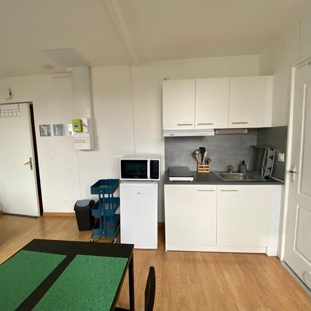 Location Appartement 18m² DOUAI 59500 - Photo 3
