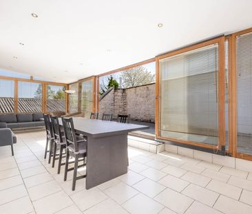 Appartement te huur - foto 1