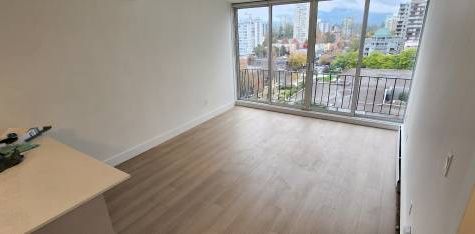 Newly Renovated Pet Friendly 1 Bedroom Suite - Photo 2