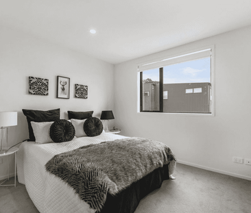 STUNNING IN CLAY WORKS - Photo 4