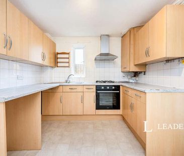 Dexter Avenue, Oldbrook, MK6 - Photo 2