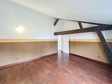 Appartement à louer - Appartement Chalons-en-champagne CENTRE 112 m2 - Photo 4