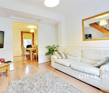 3 bedroom terraced house to rent - Photo 1