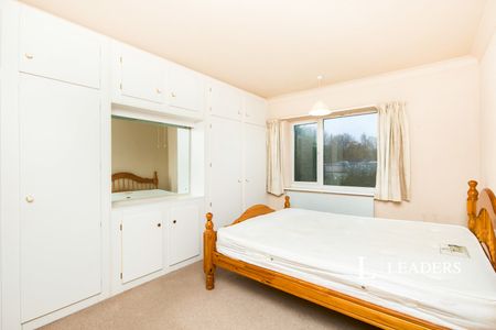 3 bedroom house to rent Jackson Avenue, Mickleover, Derby, Derbyshire, DE3 - Photo 3