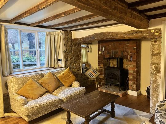 3 bedroom cottage to rent - Photo 1