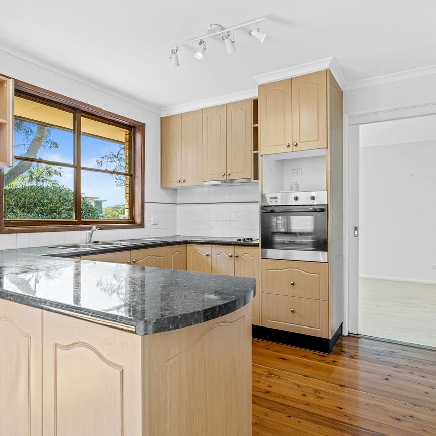 An Abundance of Living Space - Photo 1