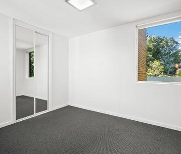 Unit 10/11 Kembla Street - Photo 1