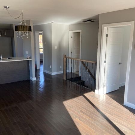 MAISON JUMELÉ À LOUER - rue de la Garonne SOREL-TRACY - Photo 3