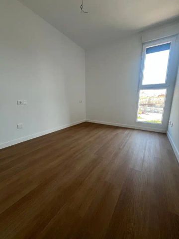 Piso de alquiler en El Grao - Foto 3