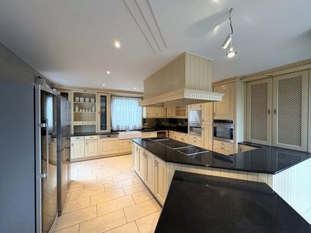 Appartement te huur - Foto 3