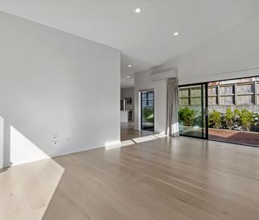 Magnificent Matau Way - Photo 1