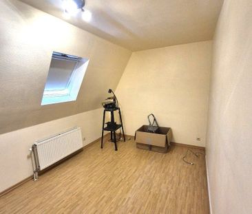 Ruim duplex-appartement met garage te Zulte - Photo 3