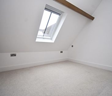 Minchens Lane, Bramley - Photo 6