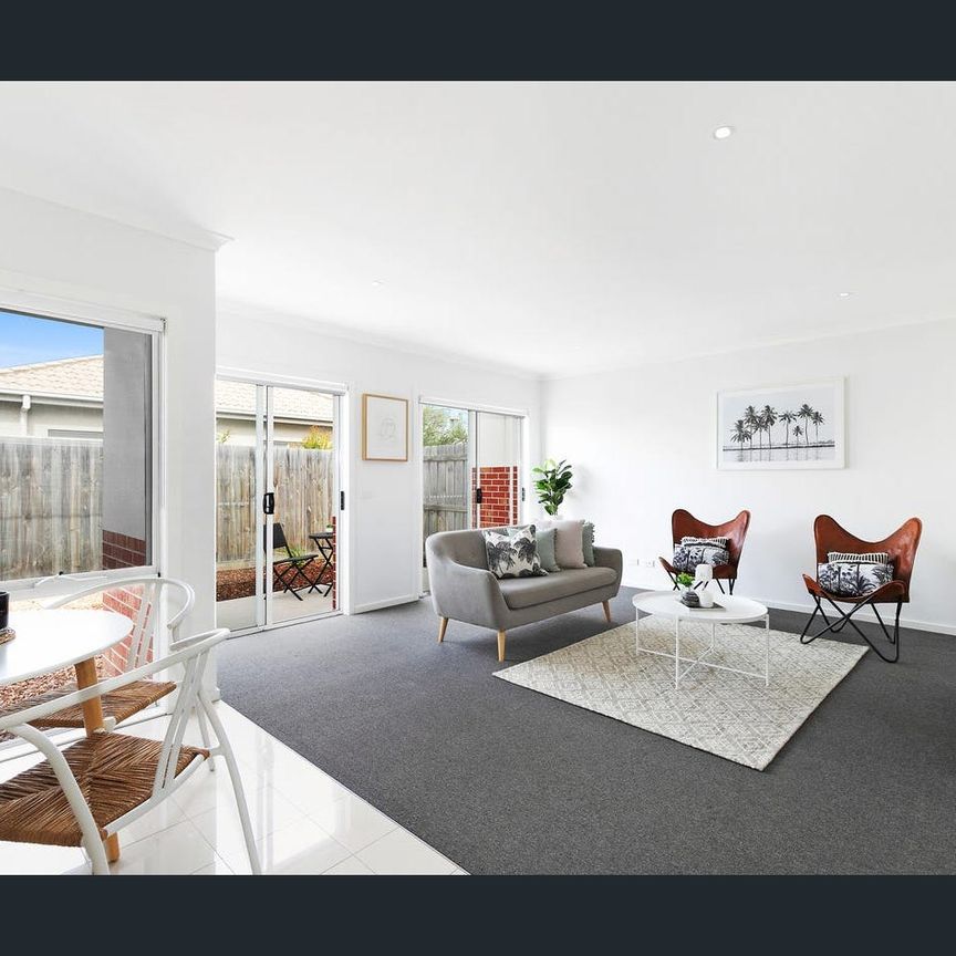 Neat & Tidy 2-Bedroom Unit in a Convenient Location - Photo 1