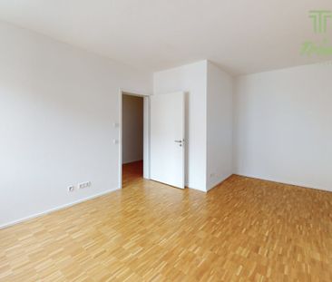 Großzügig geschnittene 2-Zimmer-Wohnung nur mit WBS anmietbar! - Photo 1