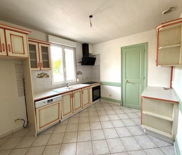 Location Maison 6 pièces 167m² ROMANS SUR ISERE 26100 - Photo 4
