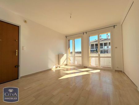 Location Appartement 2 pièces 47m² AVIGNON 84000 - Photo 2