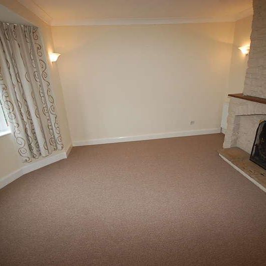 Lincoln Road, Ruskington, NG34 - Photo 1