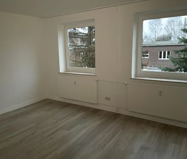 Renovierte 4-Zimmer-Wohnung in Bremerhaven - zentral - Foto 2