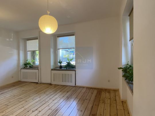 Dom na Wynajem, 200.00m - Photo 1