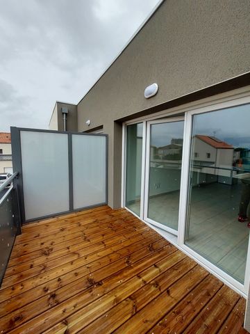 Location Appartement 2 pièces 39m² LA ROCHELLE 17000 - Photo 5