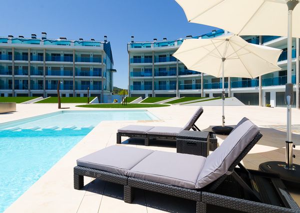 LUXURY APARTMENT FOR RENT First line from Arenal beach until summer