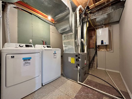 For Lease - 3 Applegrove Court Unit# Bsmt, Brampton, Ontario - Photo 1