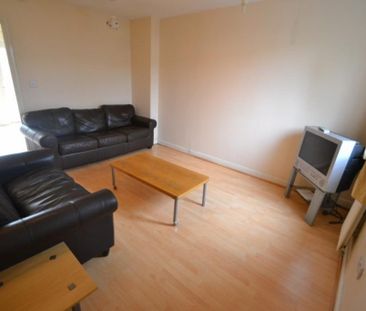 4 bedroom townhouse to rent - Photo 1