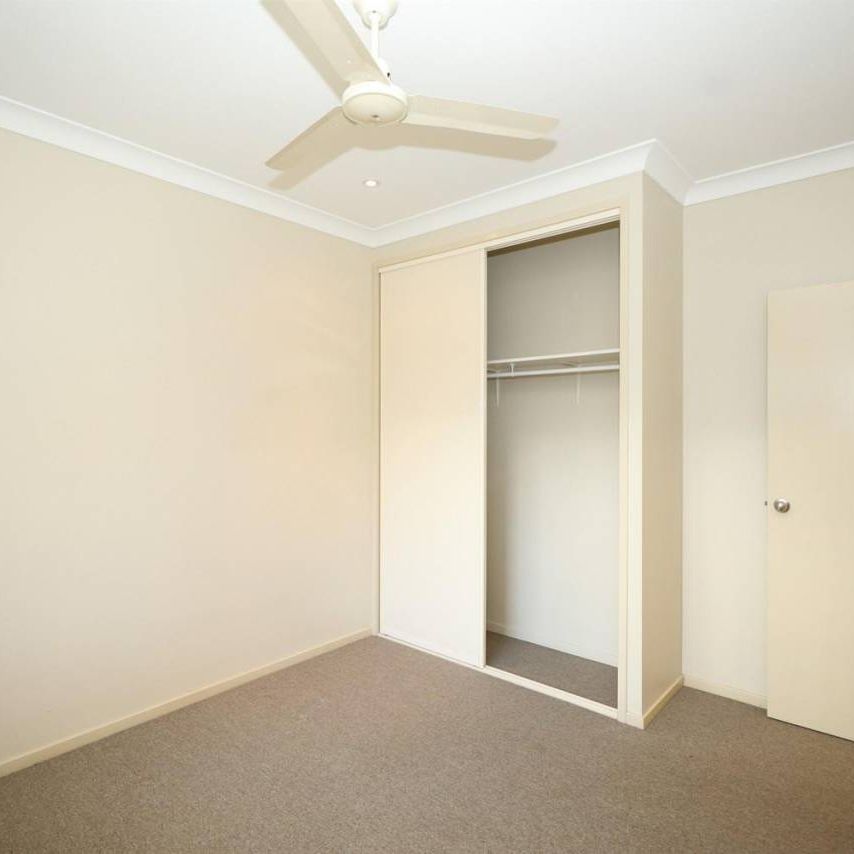 Large Three Bedroom Home with Side Access - Close to Trinity Anglican School - Photo 1