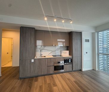For Lease - 8 Interchange Way Unit# 4002, Vaughan, Ontario - Photo 6