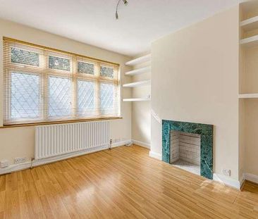 Rothesay Avenue, London, SW20 - Photo 2
