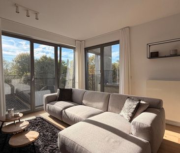 Appartement te huur in Elsene voor € 1.600 met 2 slaapkamers - Foto 1