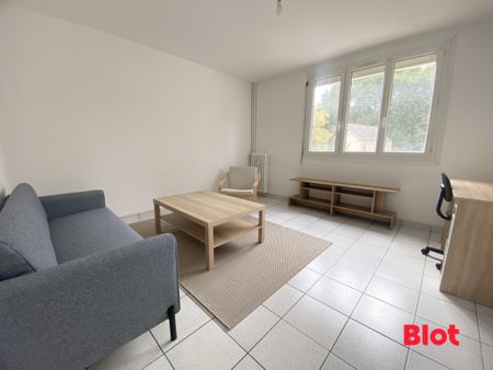 Location Appartement 4 pièces 67m² RENNES 35000 - Photo 3