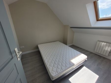 Location Appartement 3 pièces 66m² CAMBRAI 59400 - Photo 4