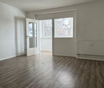 Geräumige 3-Raum-Wohnung! - Foto 1