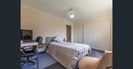 Charming Family Home with Spacious Backyard - Photo 2