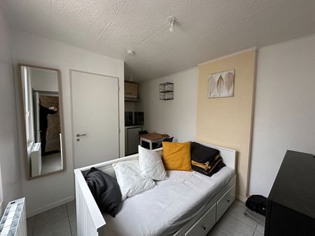 Location appartement 1 pièce, 14.33m², Rochefort - Photo 2