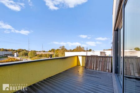 Instapklaar en energiezuinig appartement met ruim terras! - Photo 2