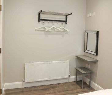 Apt 4, 61 Eglantine Avenue, Belfast BT9 6EW - Photo 3