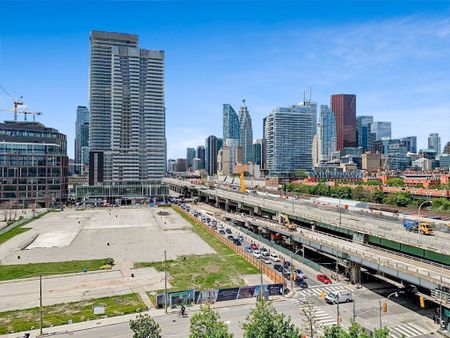 For Lease - 12 Bonnycastle Street Unit# 825, Toronto, Ontario - Photo 5