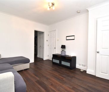 Sproughton Road, Ipswich, Suffolk, IP1 5AH - Photo 2