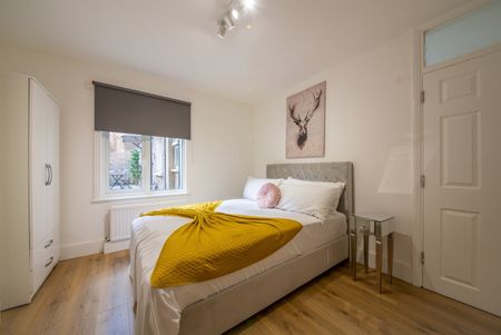 2 Bed Detached House, Barnsdale Road, W9 - Photo 3