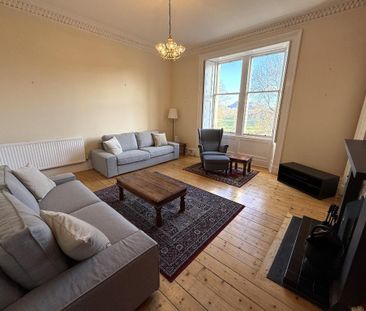 3 bedroom flat to rent - Photo 3