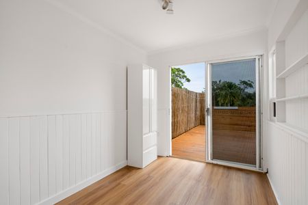 12 Alexander Road, Avalon Beach NSW 2107 - House For Rent | Domain - Photo 2